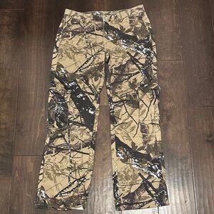 SHEIN Tan and Black Patterned Cargo Pants